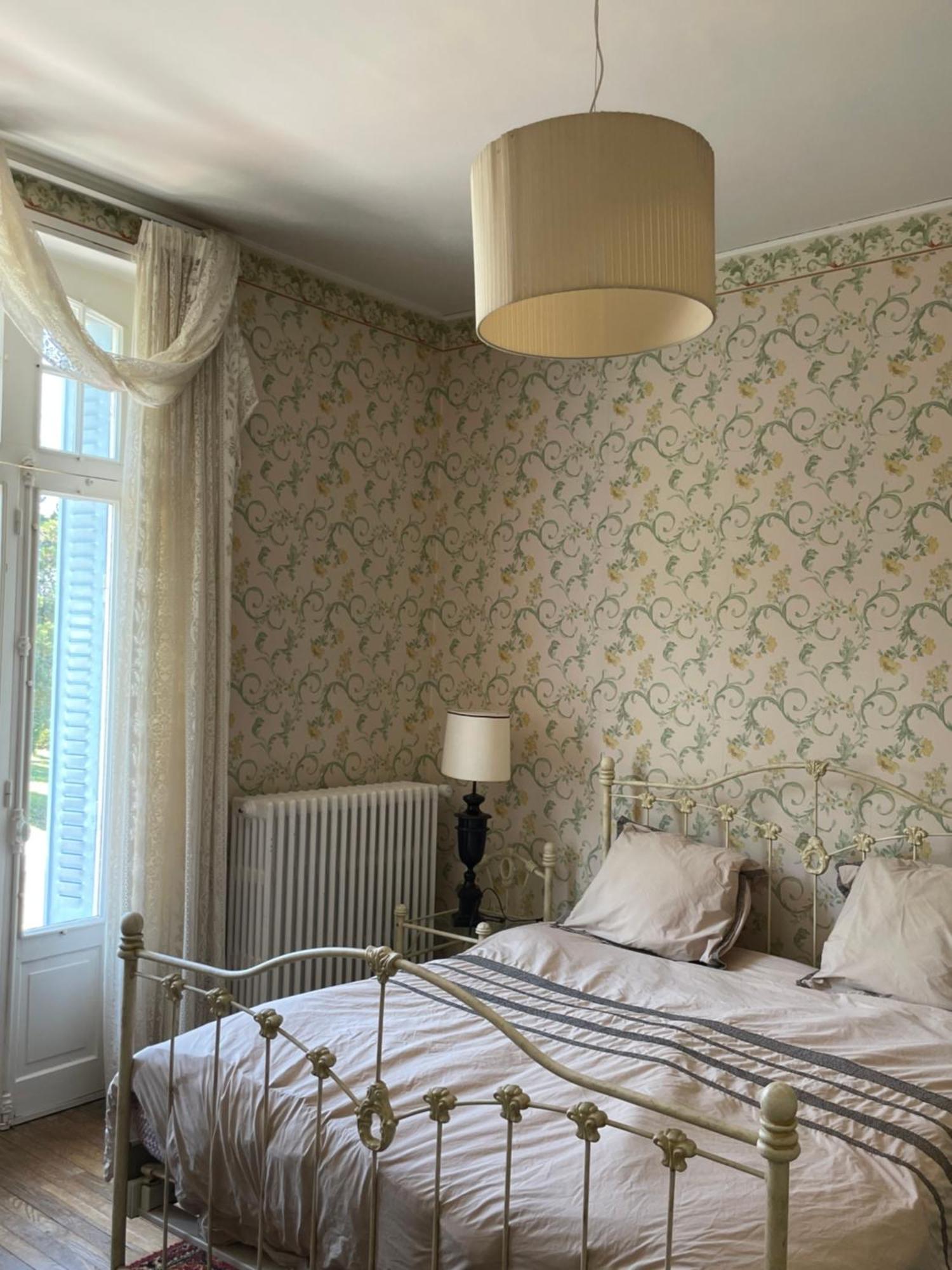 Holiday Home Villa Castel Marie Louise Néris-les-Bains Zewnętrze zdjęcie