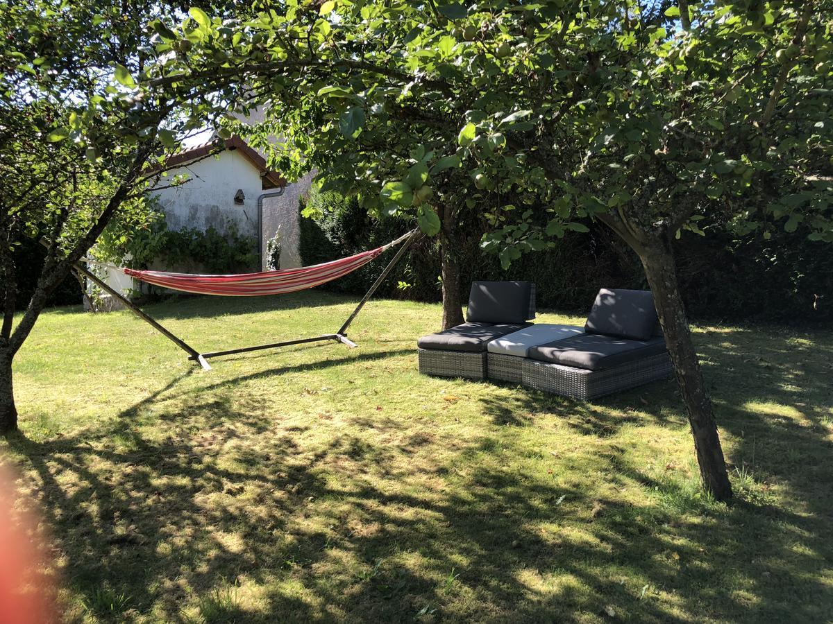 Holiday Home Villa Castel Marie Louise Néris-les-Bains Zewnętrze zdjęcie